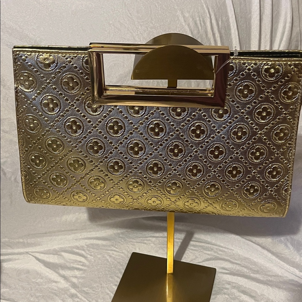 Linea Donna Gold Designer Women's Handbag New With Tags